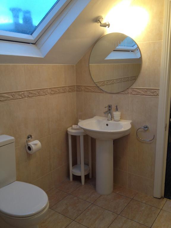 The Lantern Townhouse Bed and Breakfast Dingle Exteriör bild
